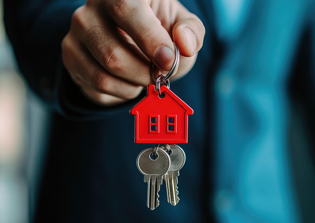 What are the differences between Joint Tenancy and Tenancy in Common